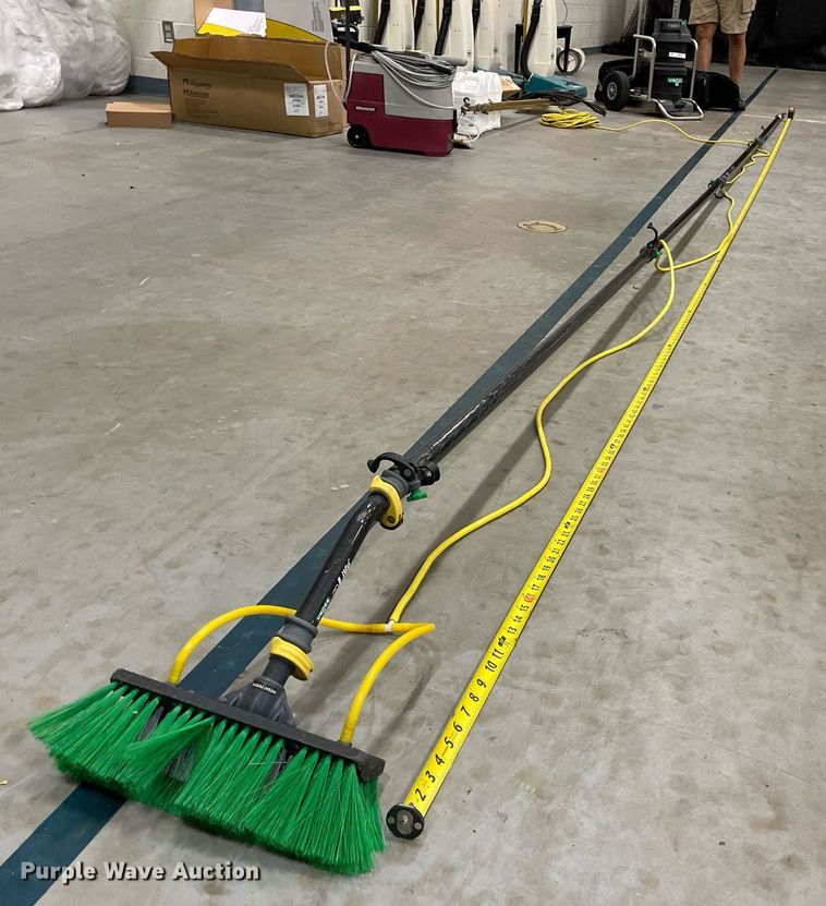 image for item ME9951 Cleaning equipment