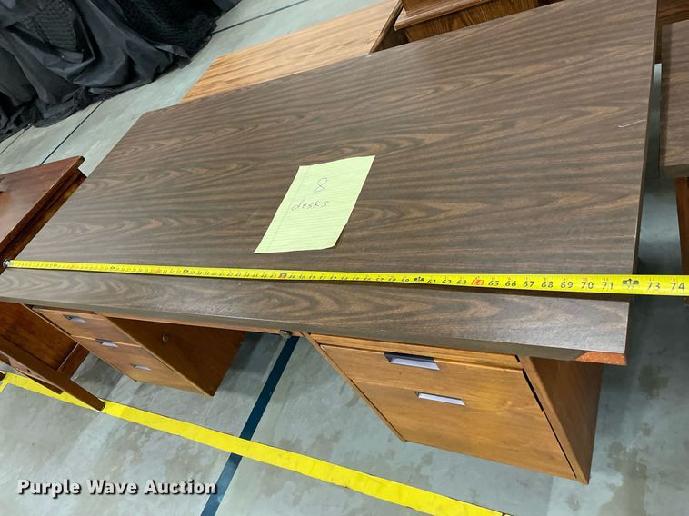 image for item ME9953 (8) desks
