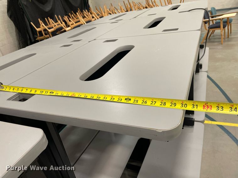 image for item ME9955 (14) 30" x 36" desks