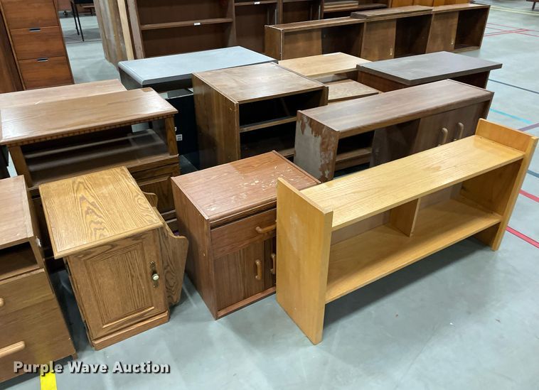 image for item ME9956 (18) cabinets