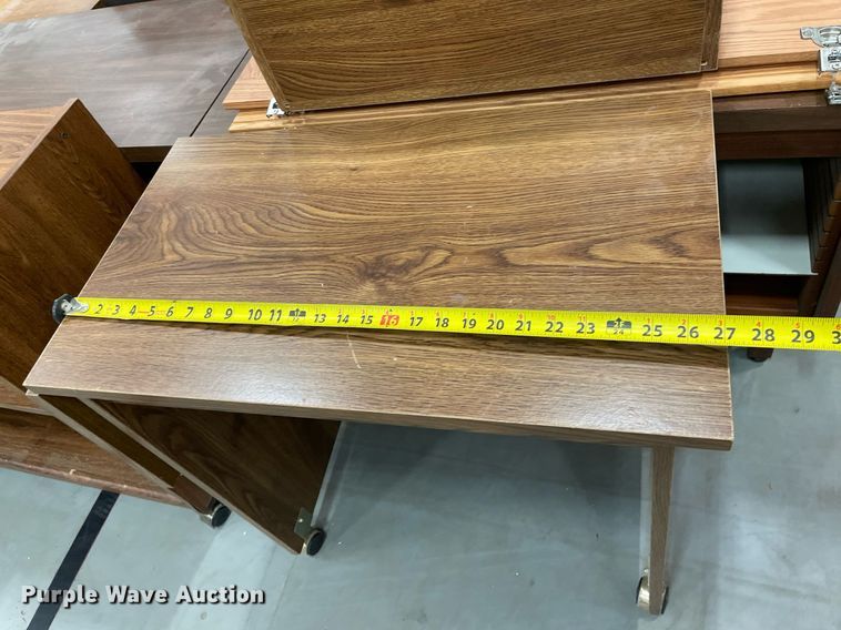 image for item ME9956 (18) cabinets