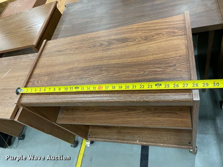 image for item ME9956 (18) cabinets