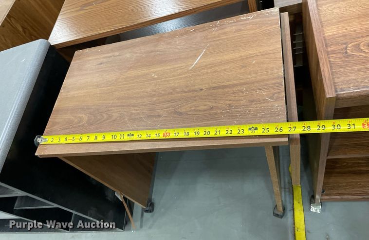 image for item ME9956 (18) cabinets