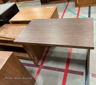 image for item ME9956 (18) cabinets