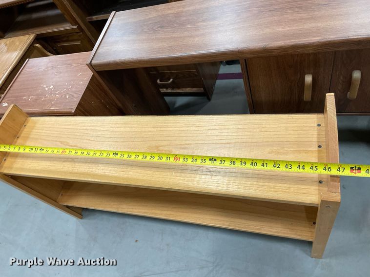 image for item ME9956 (18) cabinets