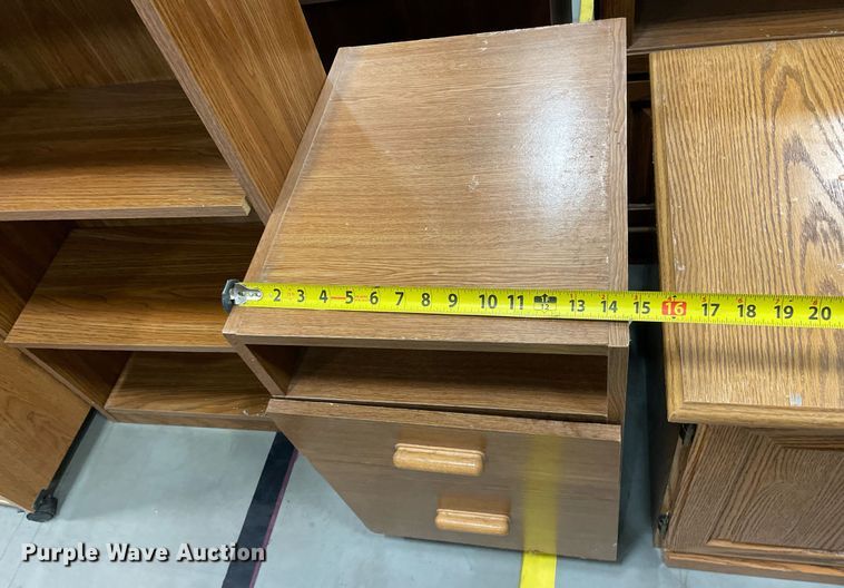 image for item ME9956 (18) cabinets