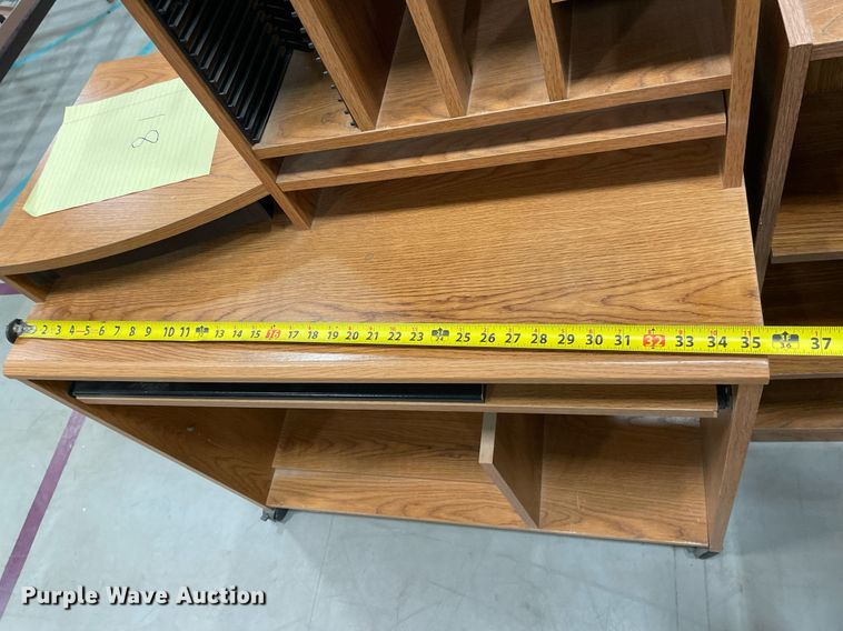 image for item ME9956 (18) cabinets