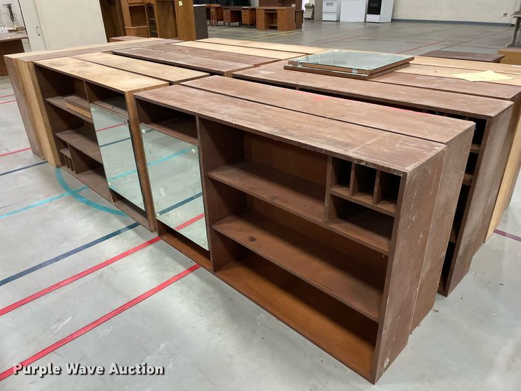 image for item ME9957 (17) cabinets