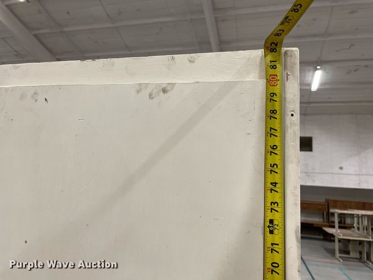 image for item ME9957 (17) cabinets