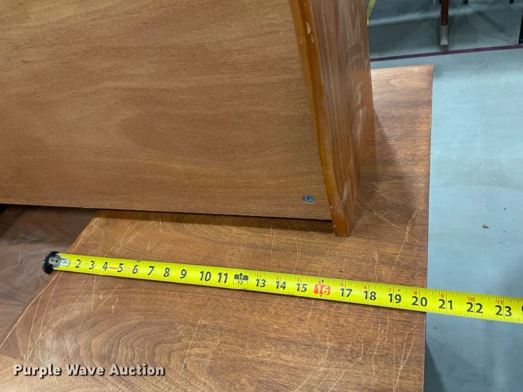 image for item ME9958 (6) file cabinets