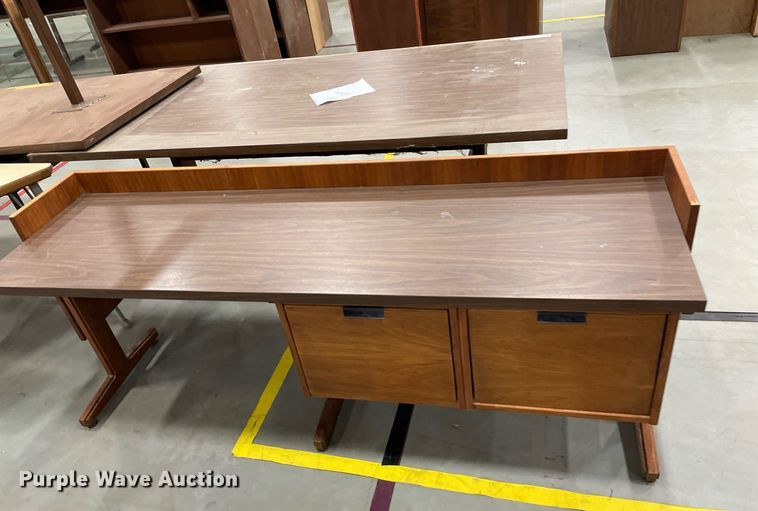 image for item ME9959 (14) tables