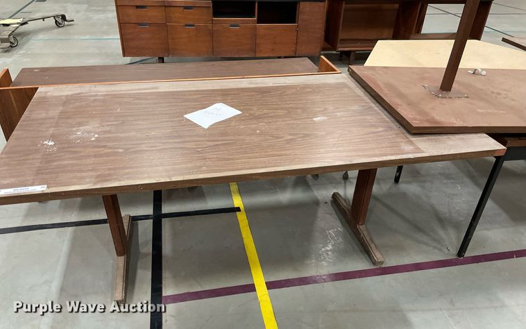 image for item ME9959 (14) tables