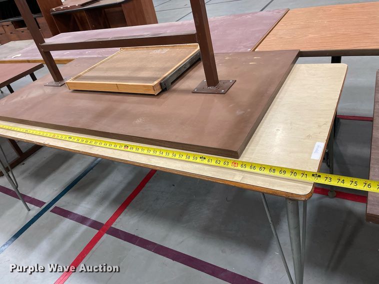 image for item ME9959 (14) tables