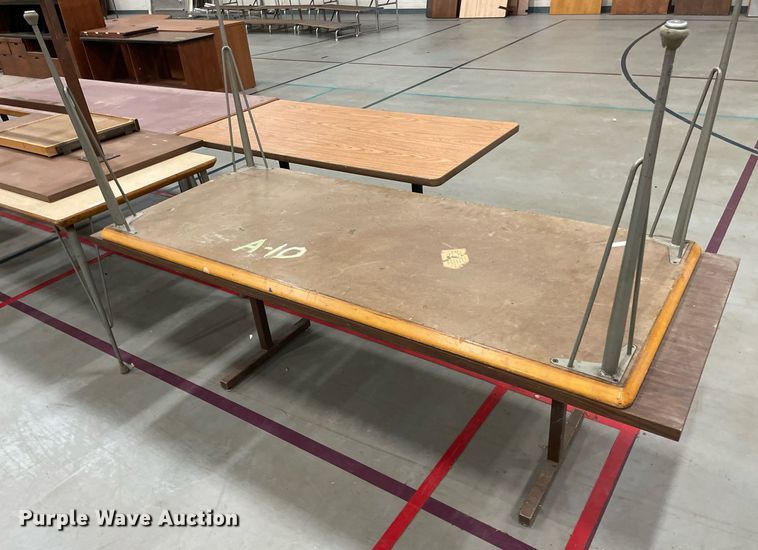 image for item ME9959 (14) tables