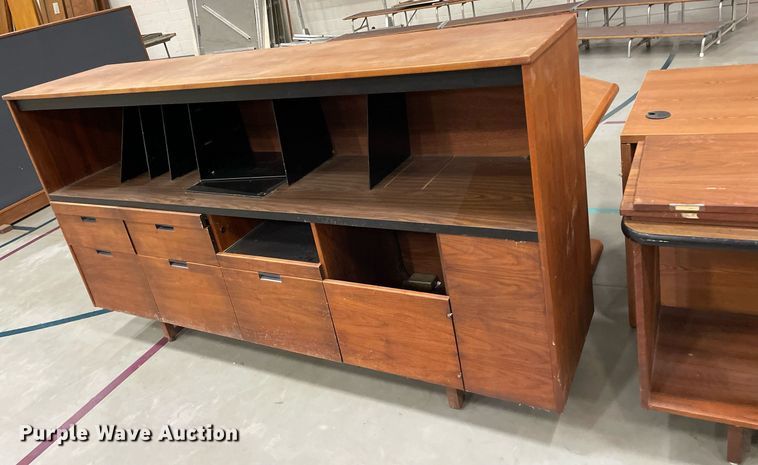 image for item ME9960 Furniture