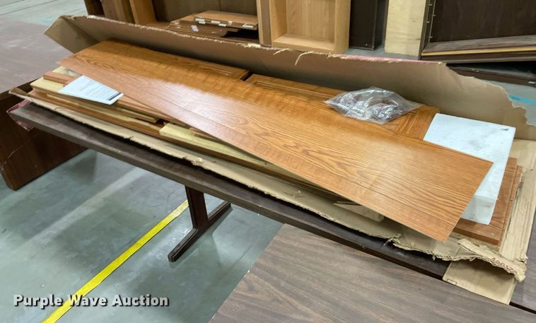 image for item ME9964 (7) desks