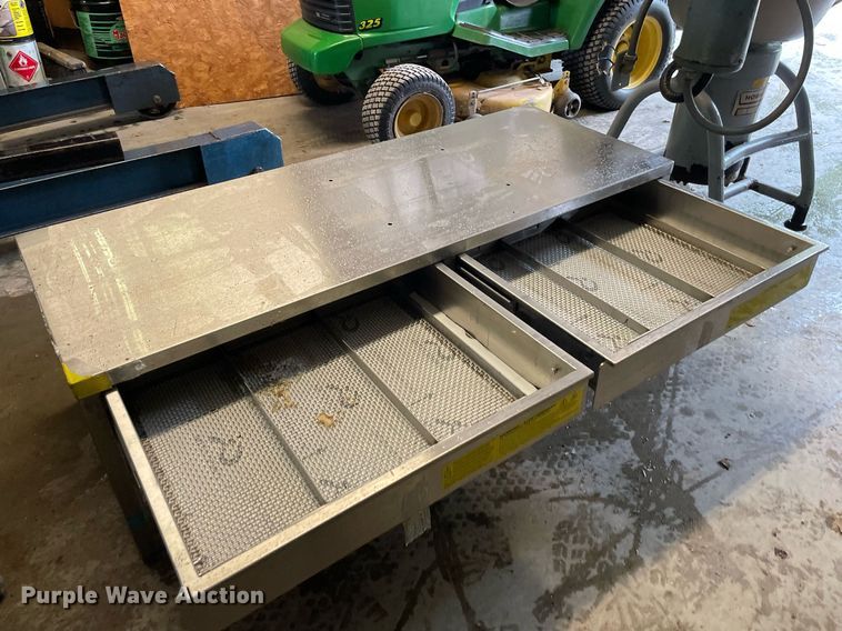 image for item ME9974 Restaurant equipment