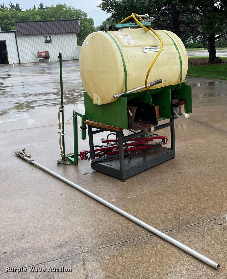 image for item ME9975 Snyder Industries  sprayer