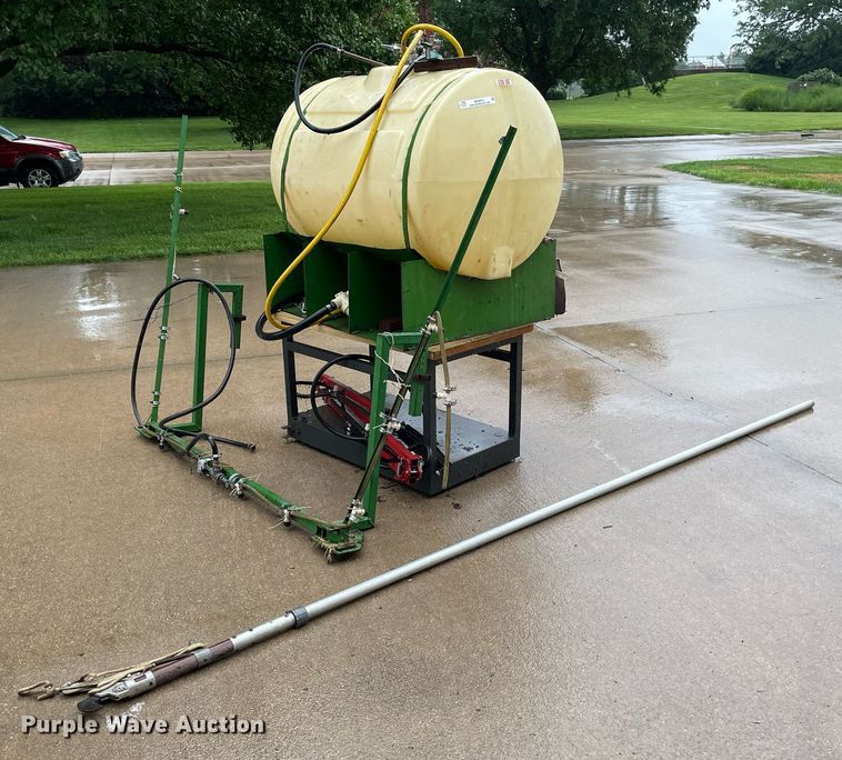 image for item ME9975 Snyder Industries  sprayer