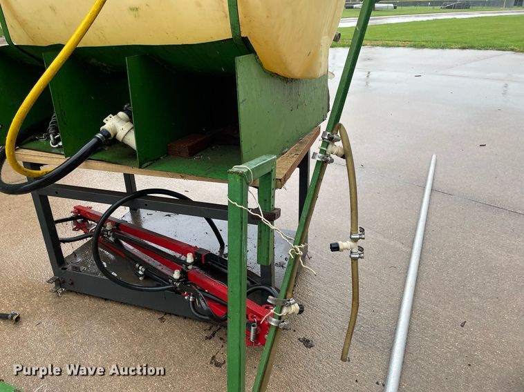 image for item ME9975 Snyder Industries  sprayer