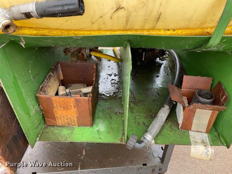 image for item ME9975 Snyder Industries  sprayer