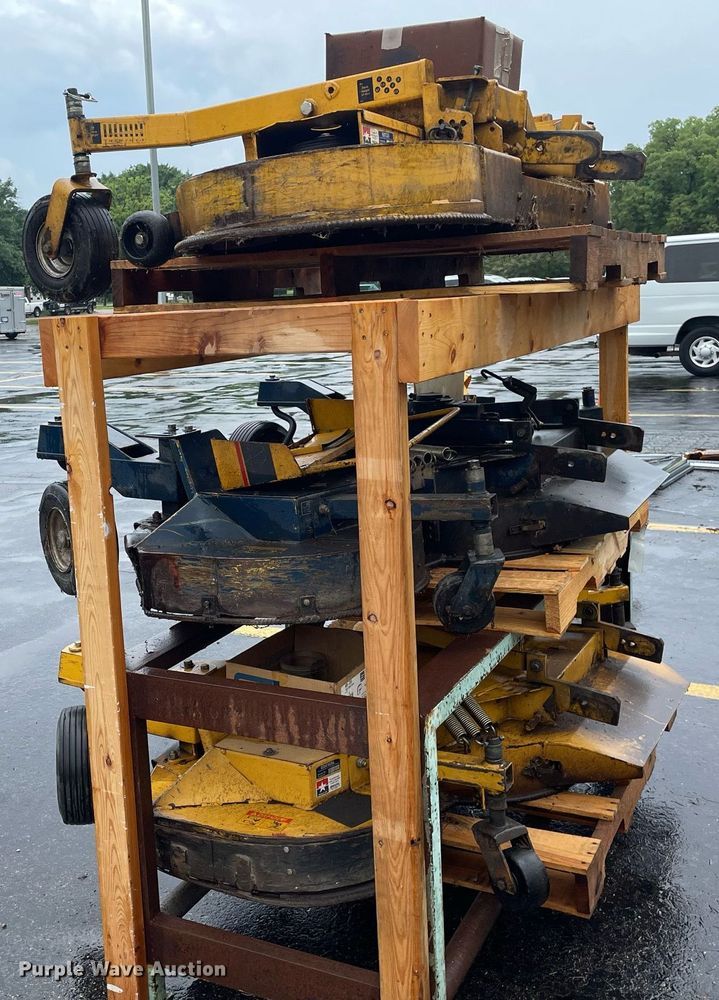 image for item ME9976 (3) 72"W mower decks