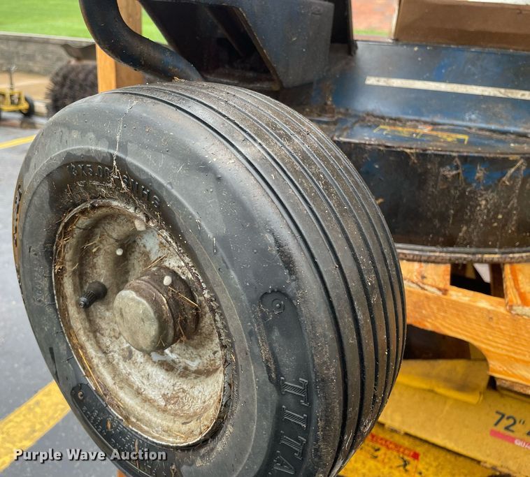 image for item ME9976 (3) 72"W mower decks