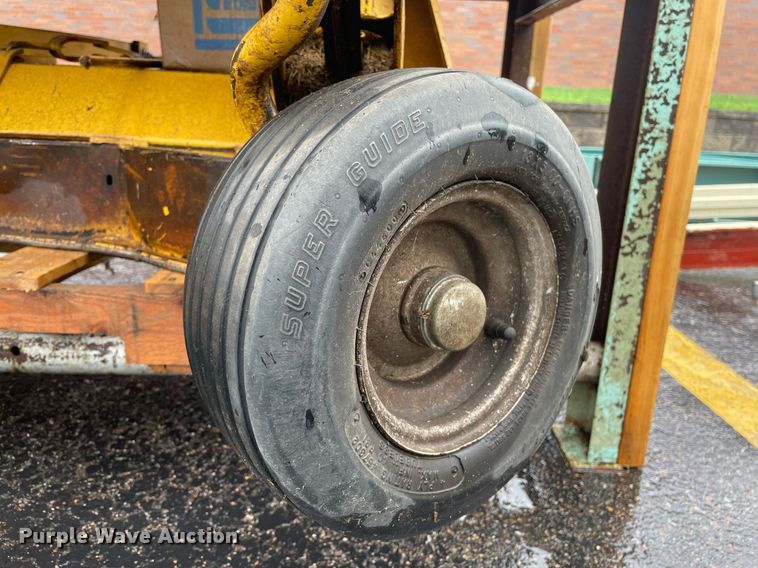 image for item ME9976 (3) 72"W mower decks