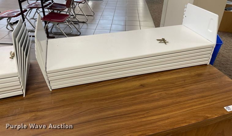 image for item ME9979 Cabinet