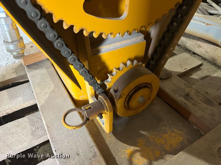 image for item MG9284 TSE Poleboss  line puller