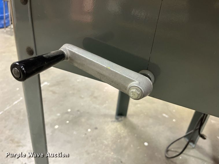 image for item MG9292 Delta  radial arm saw