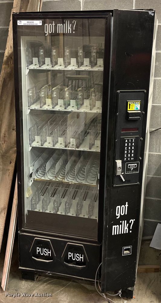 image for item MG9293 Dixie-Narco  vending machine
