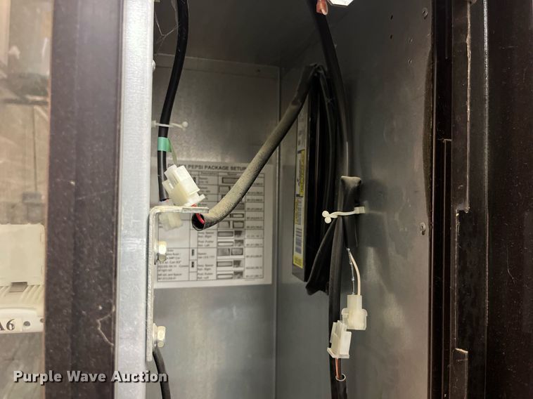 image for item MG9293 Dixie-Narco  vending machine