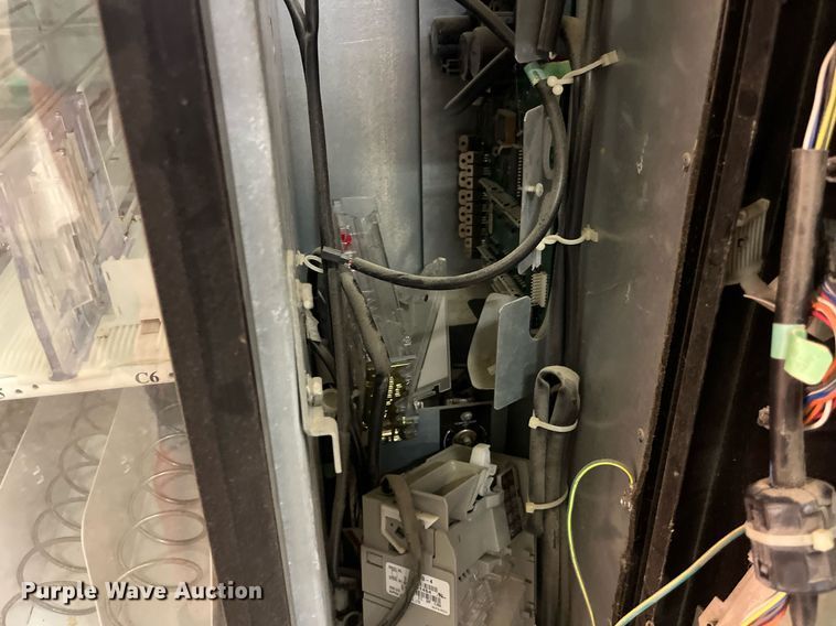 image for item MG9293 Dixie-Narco  vending machine