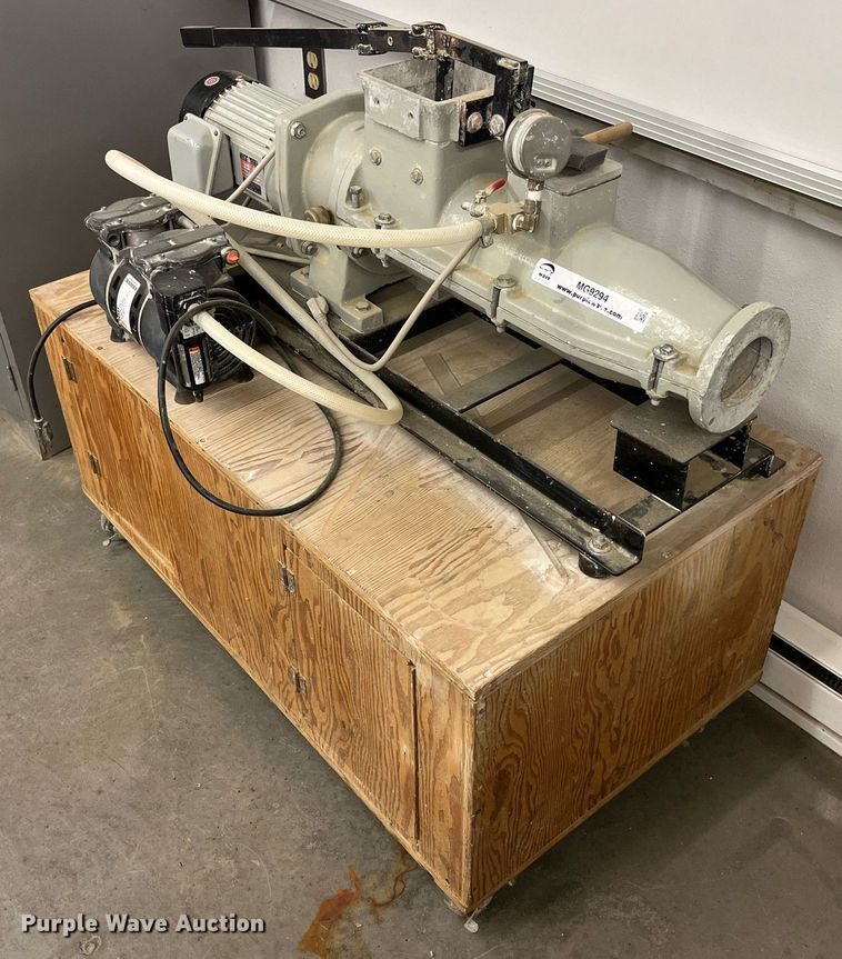 image for item MG9294 Clay press