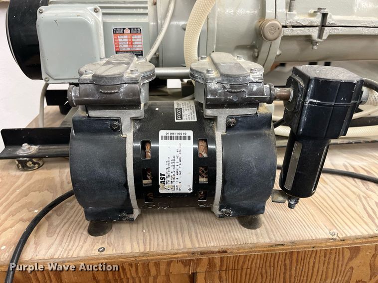 image for item MG9294 Clay press