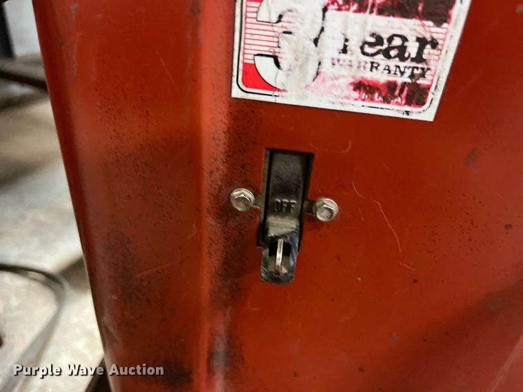 image for item MG9295 (3) Lincoln welders