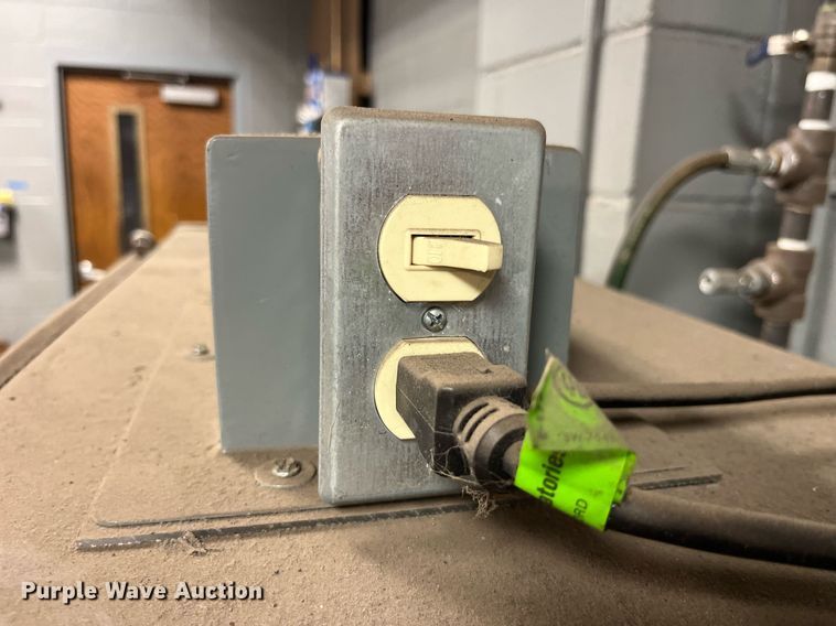 image for item MG9296 Waterloo  sand blaster