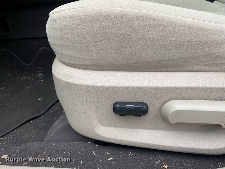 image for item MG9937 2008 Ford Taurus