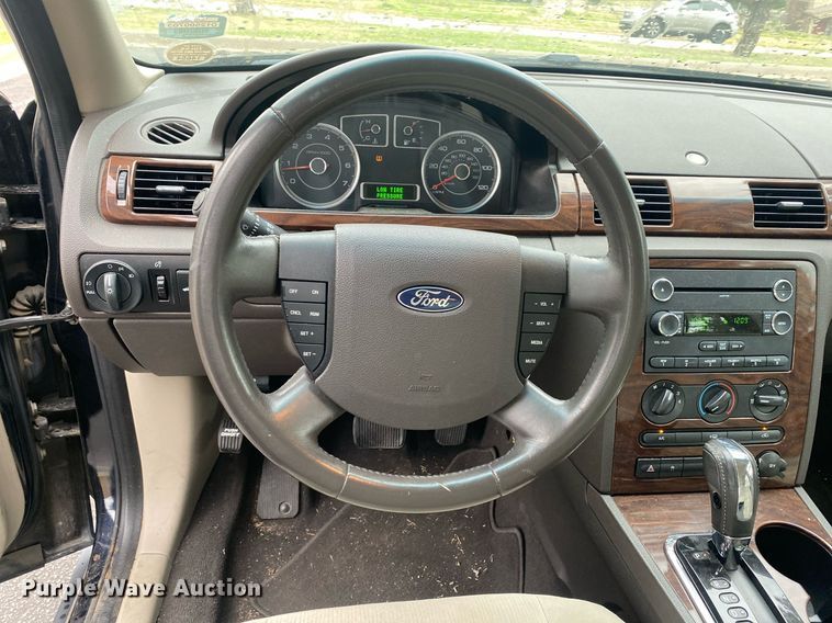 image for item MG9937 2008 Ford Taurus