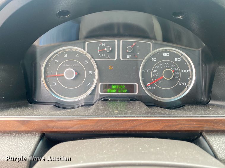 image for item MG9937 2008 Ford Taurus