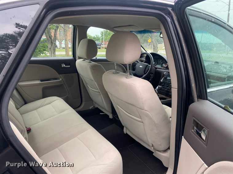 image for item MG9937 2008 Ford Taurus