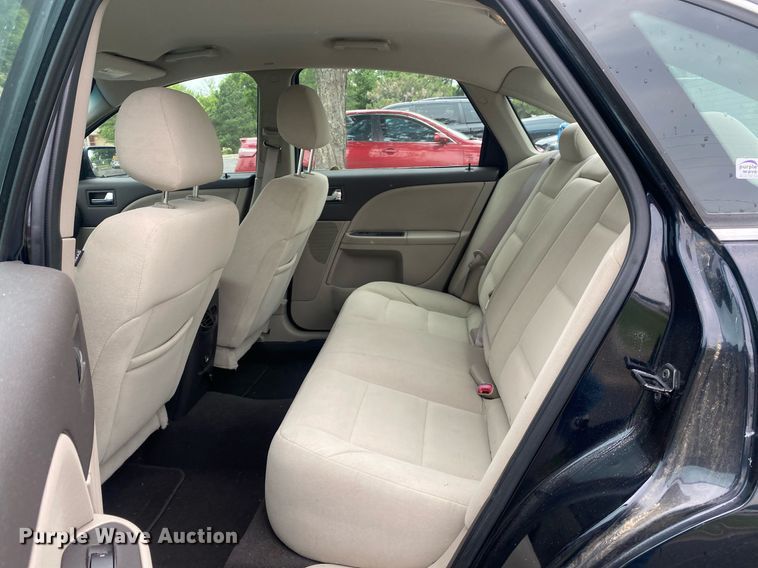 image for item MG9937 2008 Ford Taurus