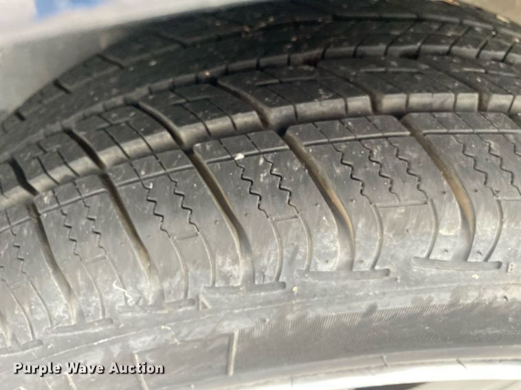 image for item MG9937 2008 Ford Taurus