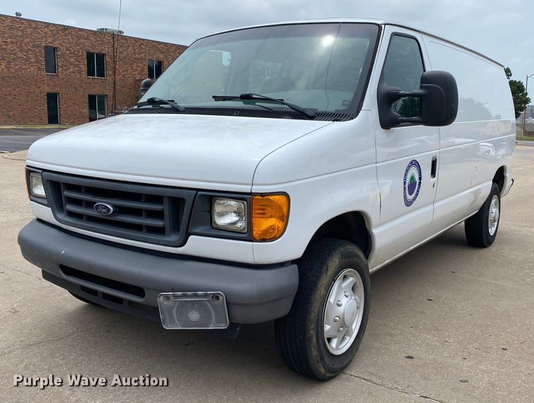 image for item MG9938 2007 Ford E150  van