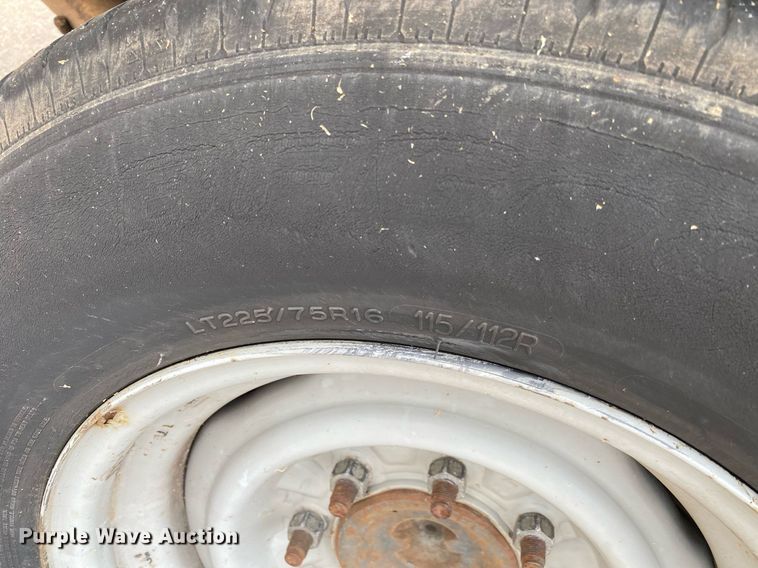 image for item MG9938 2007 Ford E150  van