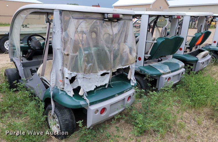 image for item ML9432 (3) 2002 Ford Think golf carts