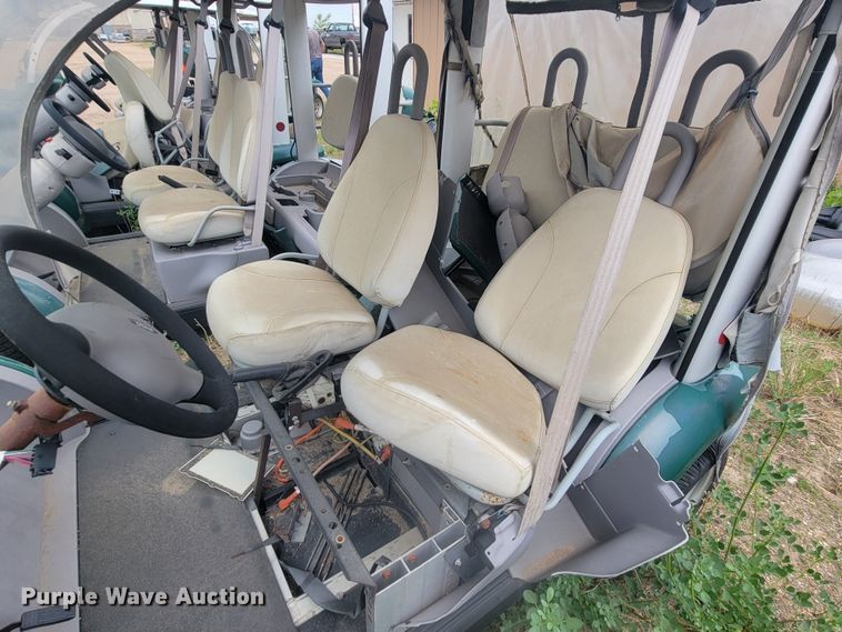 image for item ML9432 (3) 2002 Ford Think golf carts