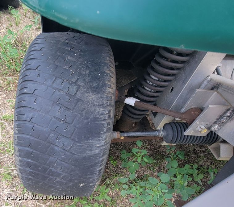 image for item ML9432 (3) 2002 Ford Think golf carts