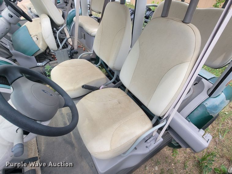 image for item ML9432 (3) 2002 Ford Think golf carts